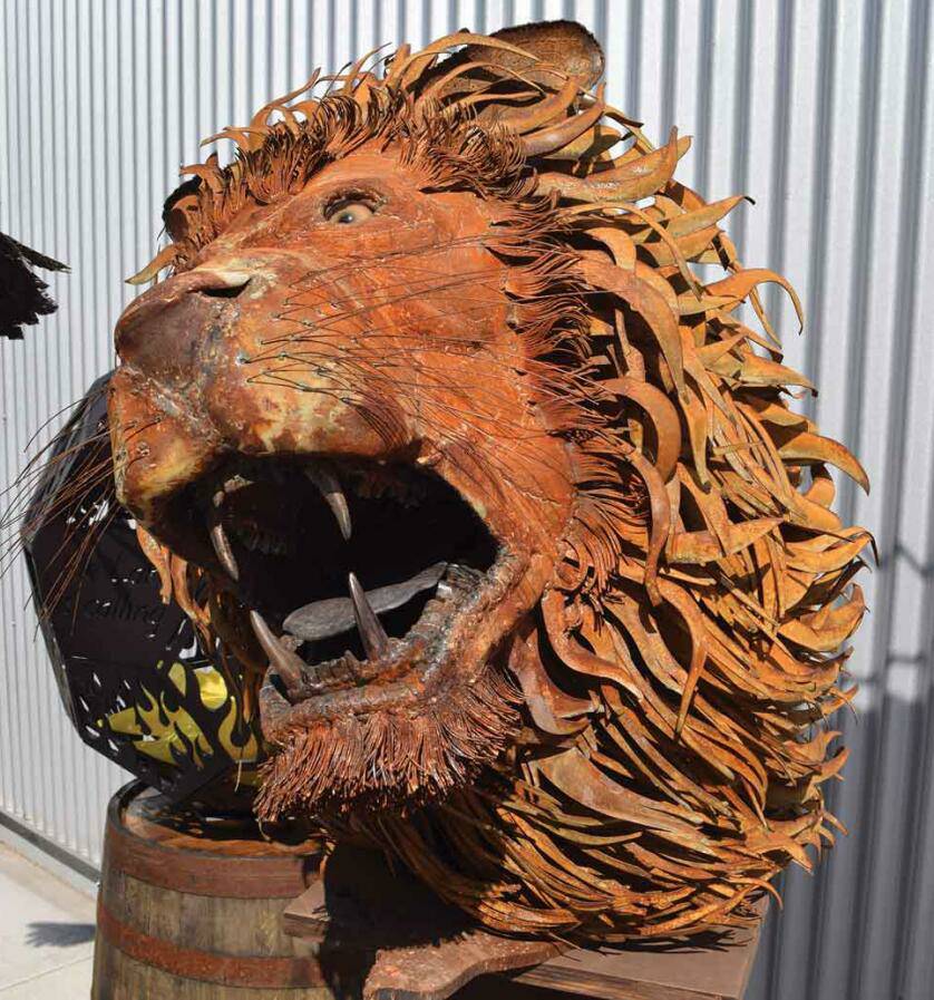 全球钣金新闻-金属制造狂：焊工制作动物的金属钣金-开云官方版网站登录入口-开云(中国)