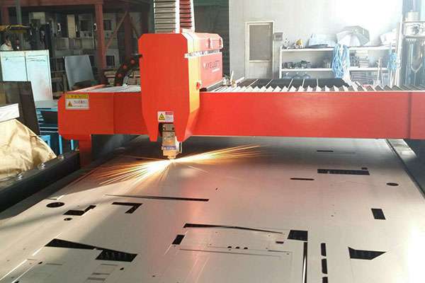 使用激光切割机精密度明显提升-开云官方版网站登录入口-开云(中国)